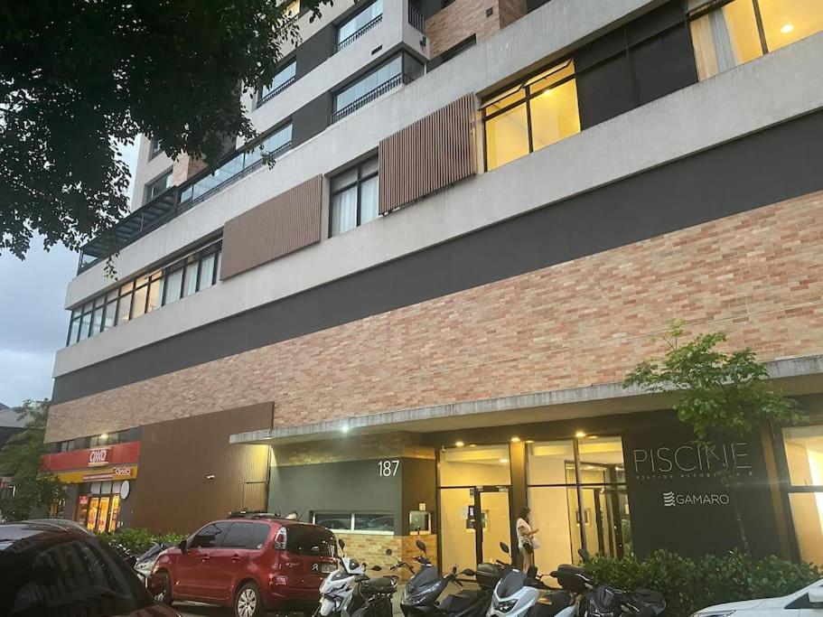 Paraiso No Centro De Apartamento *